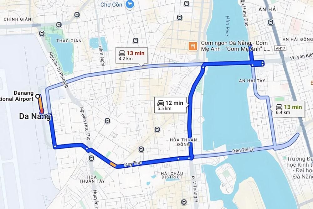 Love Bridge Da Nang located on Tran Hung Dao Street, near the Dragon Bridge